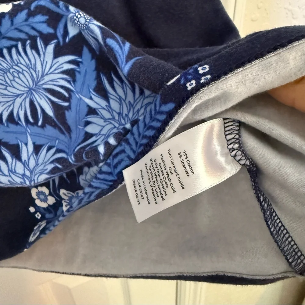 Talbots Floral Blue Three Fourth Cotton Women's Top Large Petite - Picture 4 of 6